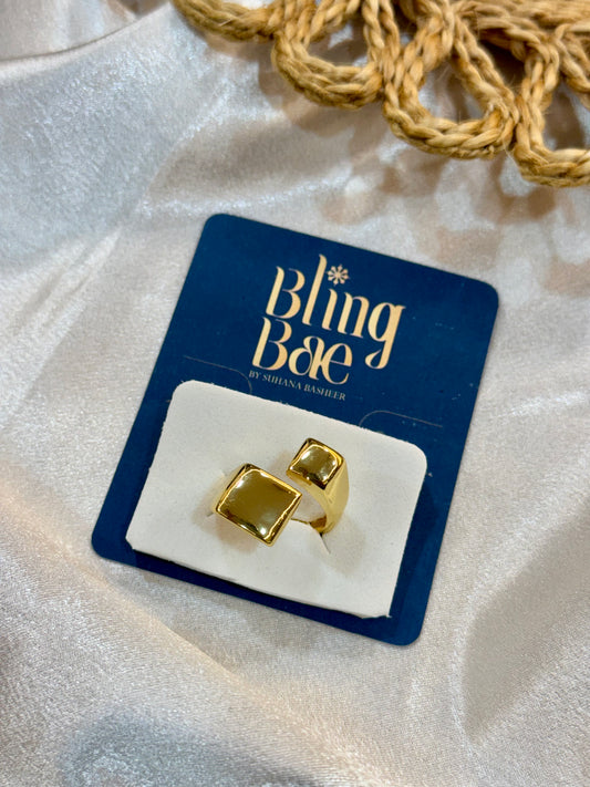 The Aurum Block Ring