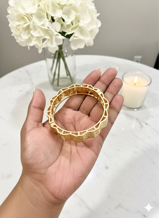 Openwork Geometric Bangle